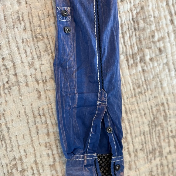 ROAR - Picture 3 of 8